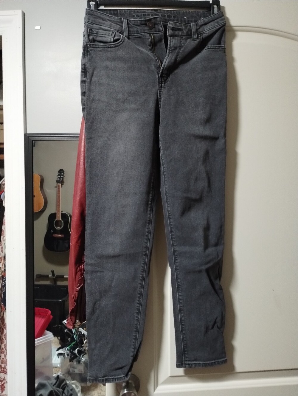 American Eagle Mom Jeans Size 2